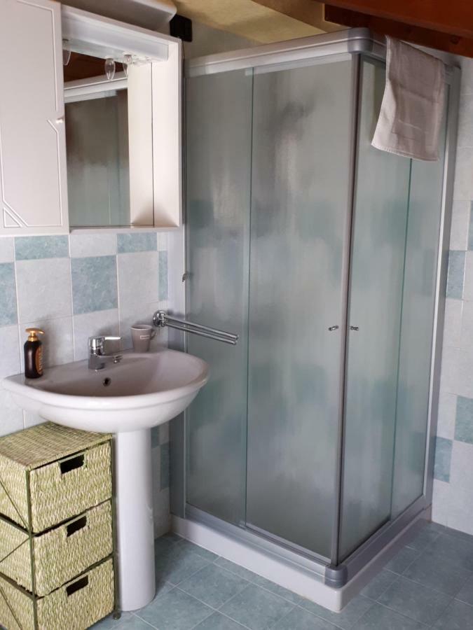 Casa Madonnina Appartement Dossobuono Buitenkant foto