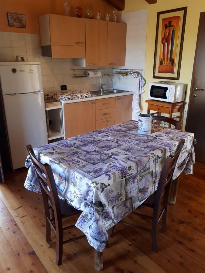 Casa Madonnina Appartement Dossobuono Buitenkant foto