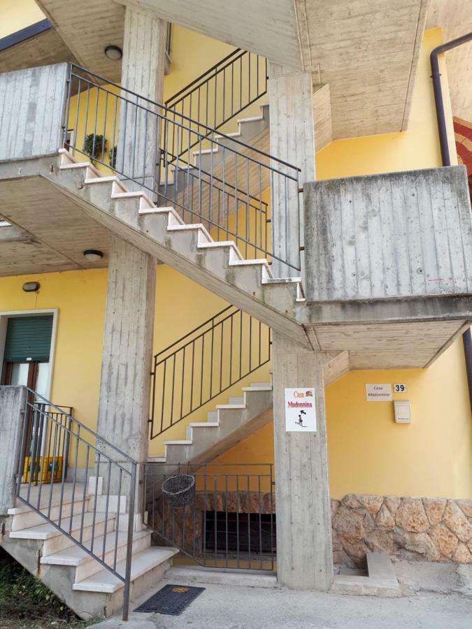 Casa Madonnina Appartement Dossobuono Buitenkant foto